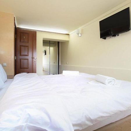 Stay Inn Apart-Hotel On Sayat-Nova Avenue Yerevan Exterior photo
