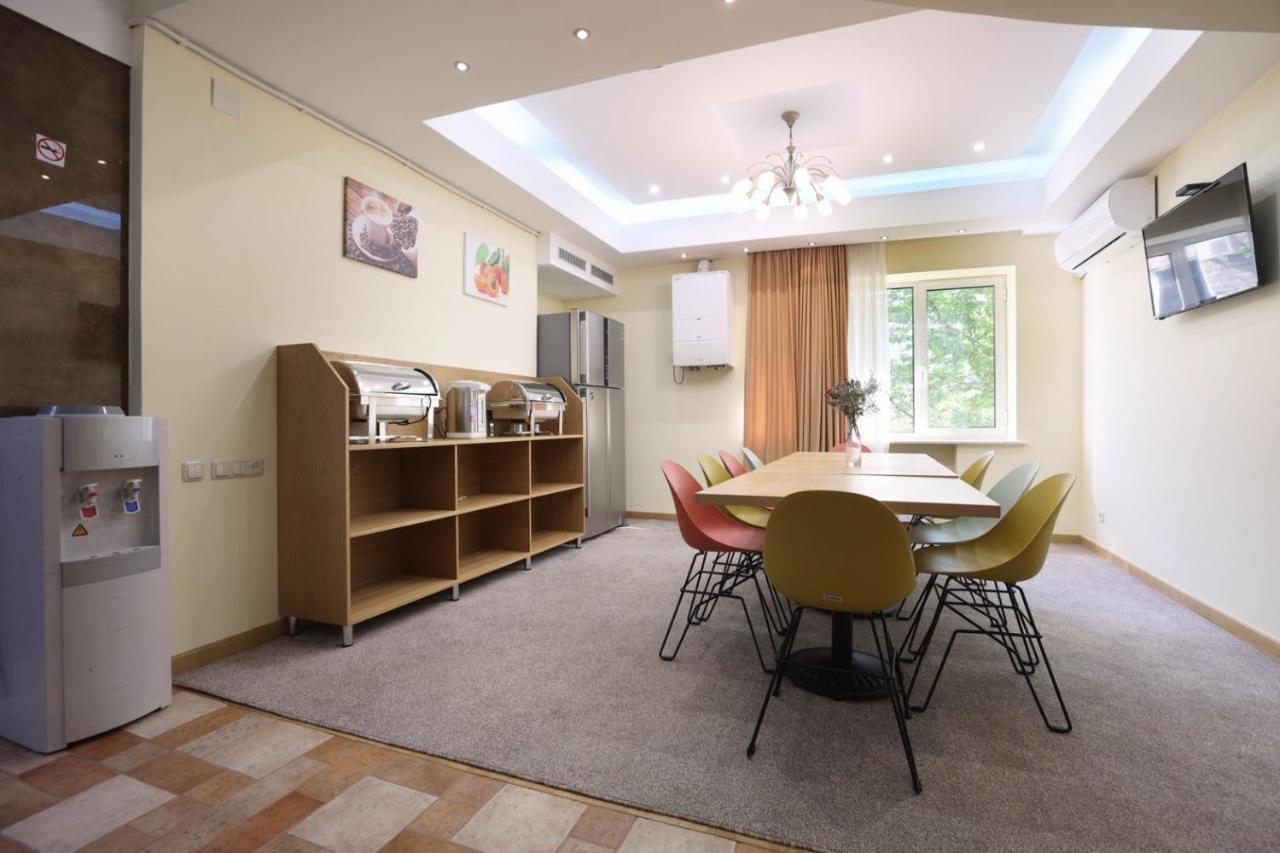 Stay Inn Apart-Hotel On Sayat-Nova Avenue Yerevan Exterior photo
