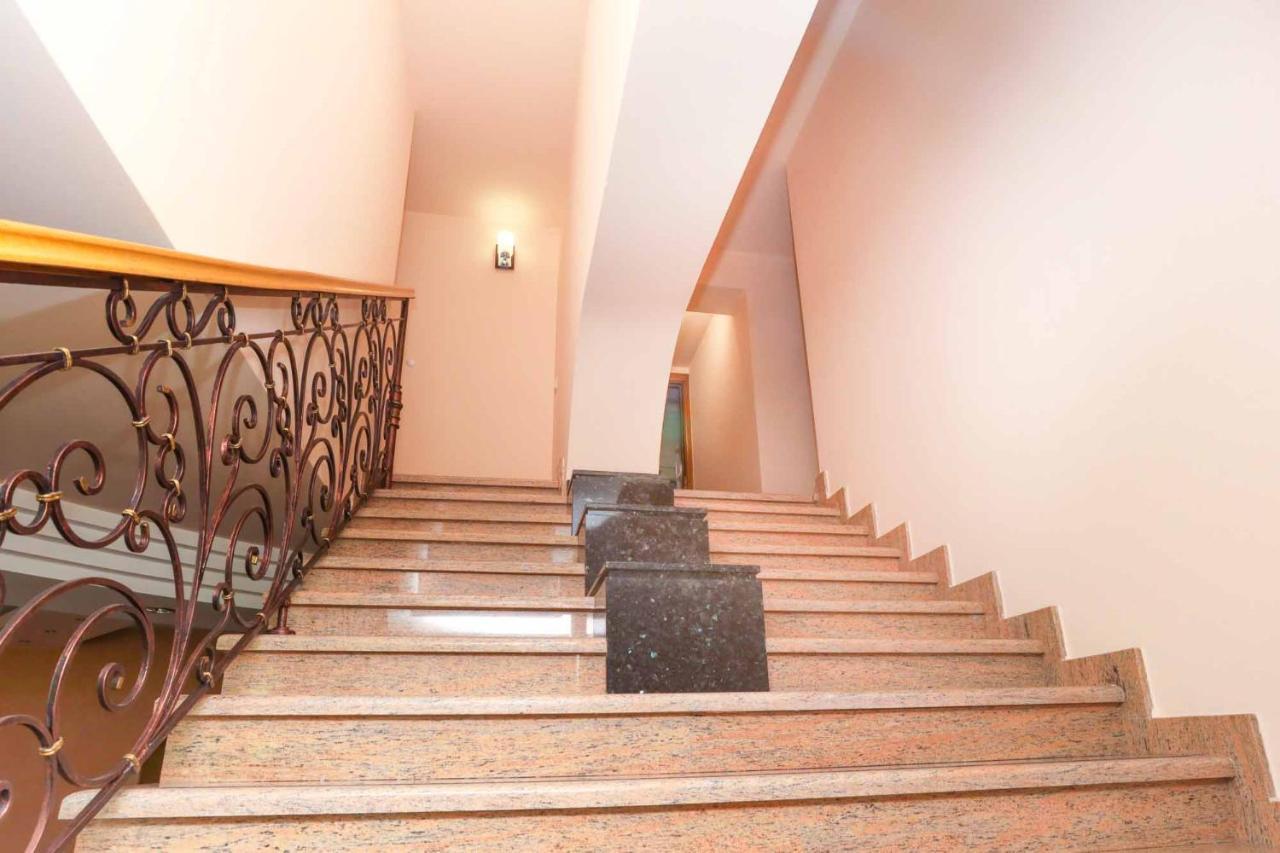 Stay Inn Apart-Hotel On Sayat-Nova Avenue Yerevan Exterior photo